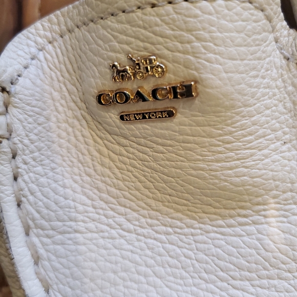COACH CREAM LEATHER LOAFERS - Picture 6 of 6